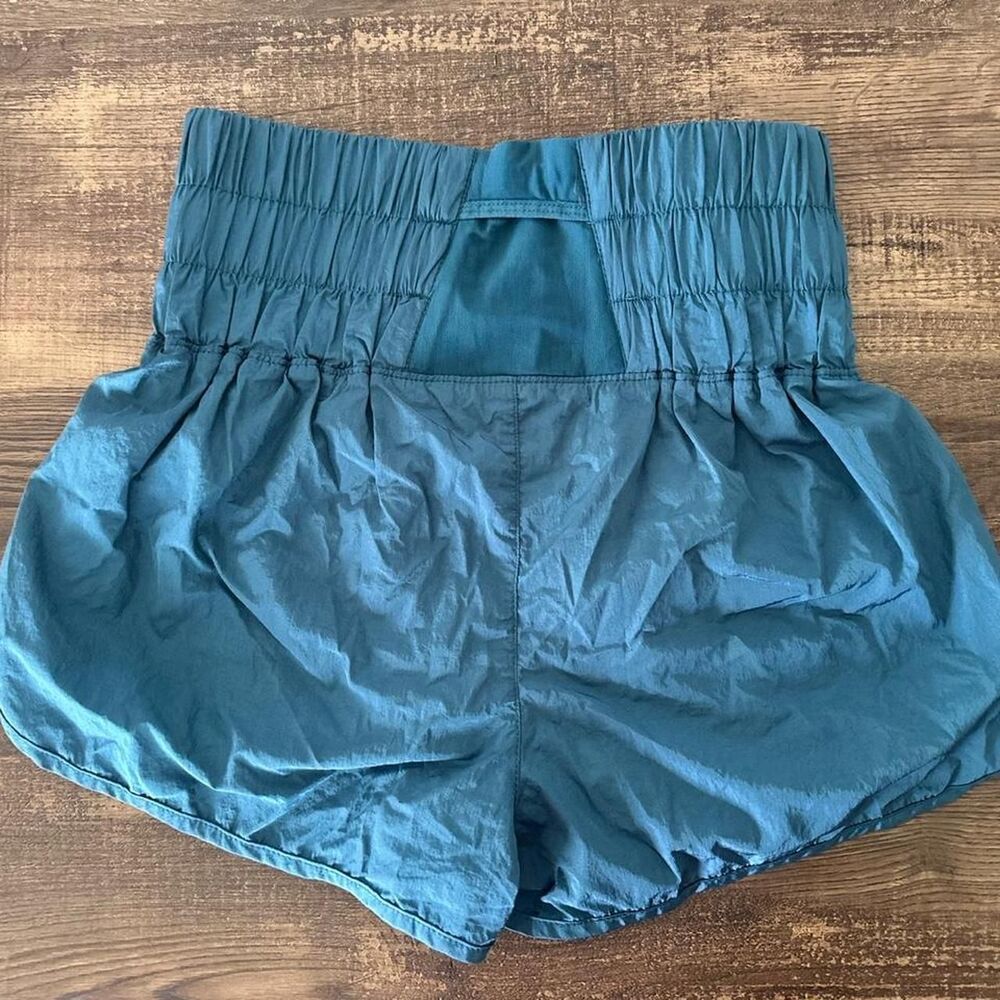 Free People Way Home Shorts Blue Size S Lightweight Athletic - Picture 2 of 3